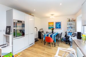 Kitchen/Diner- click for photo gallery